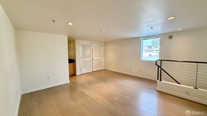 Property Photo:  360 10th Street 3  CA 94103 