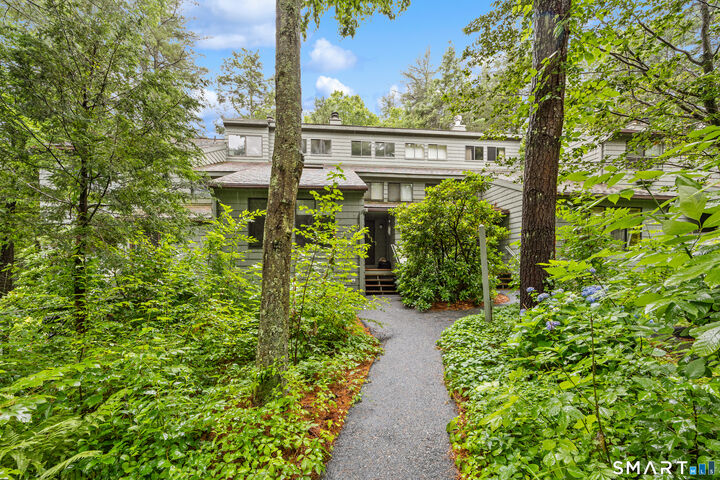 Property Photo:  67 Woodside Circle 67  CT 06790 
