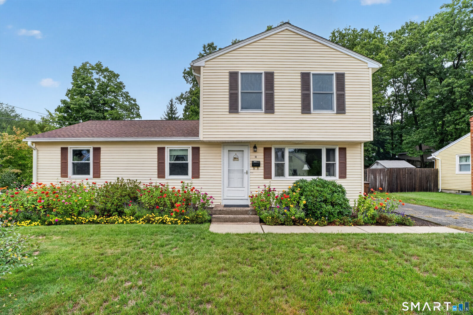 Property Photo:  10 Roosevelt Boulevard  CT 06082 