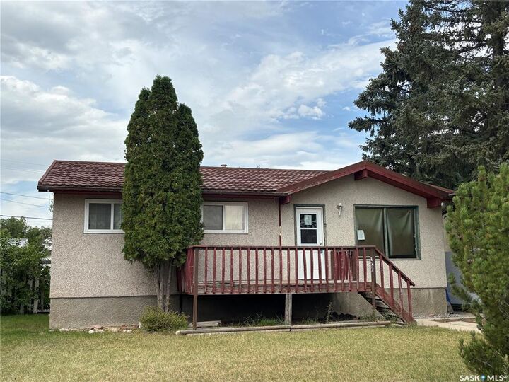 Property Photo:  105 Griffin Street  SK S0N 1N0 