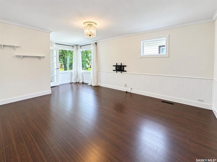 Property Photo:  3054 Athol Street  SK S4S 1Y5 