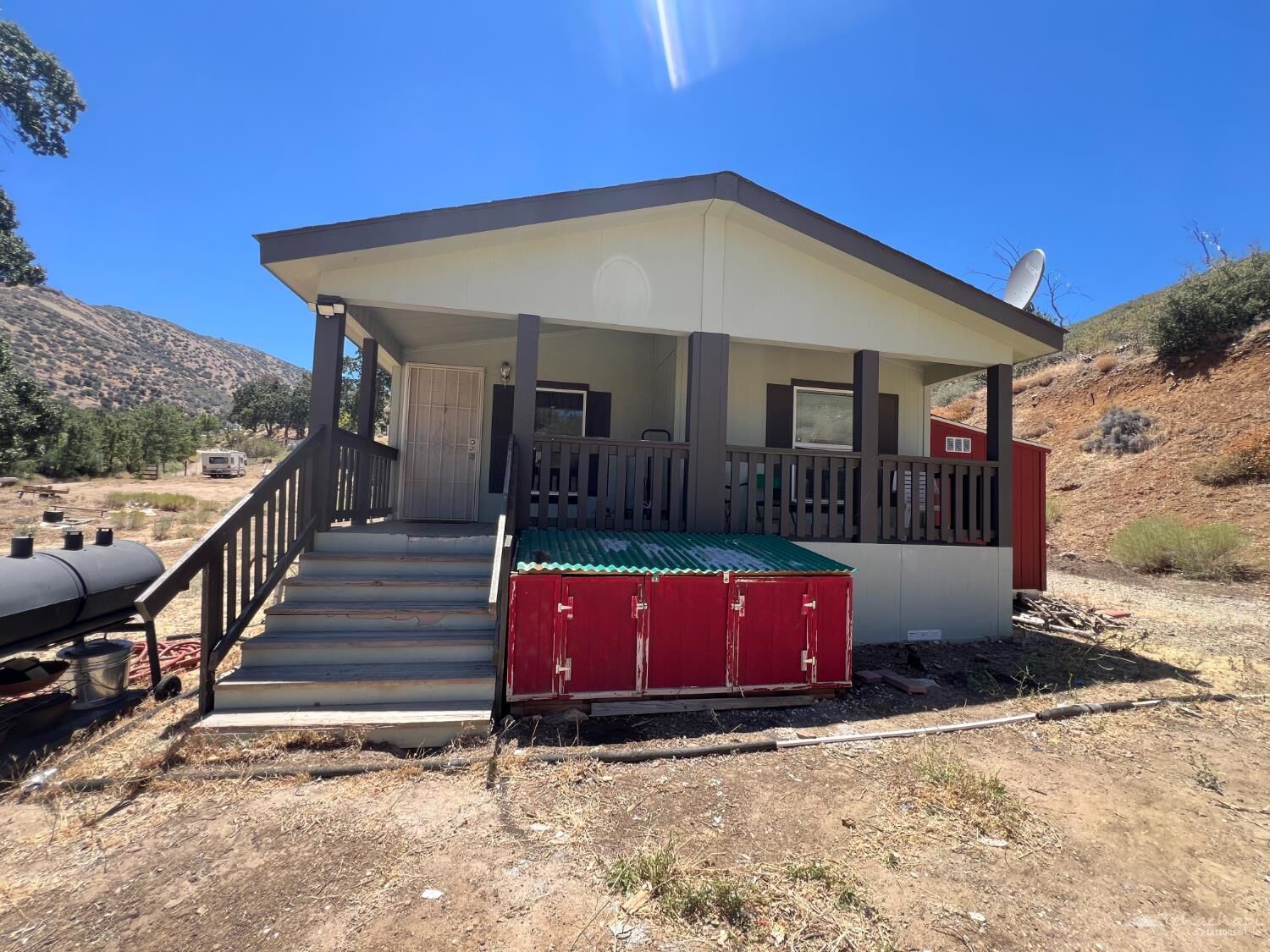 Property Photo:  16465 Blackburn Canyon Road  CA 93561 