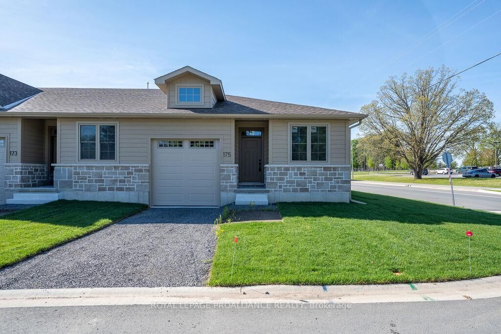 Property Photo:  175 Pomeroy Avenue  ON K0K 3J0 