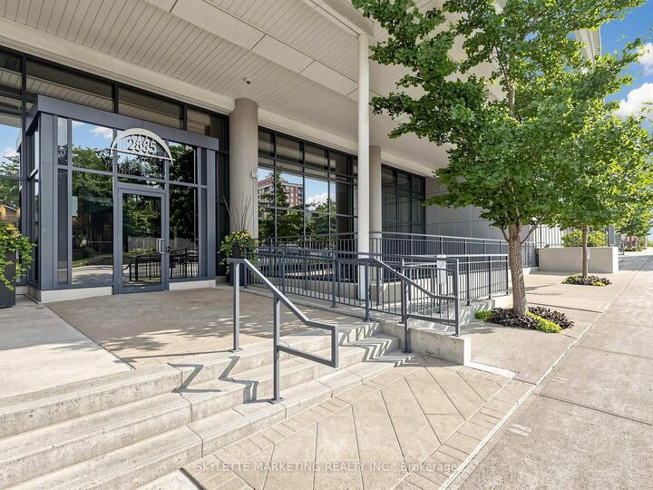 Property Photo:  2885 Bayview Avenue 1029  ON M2K 0A3 
