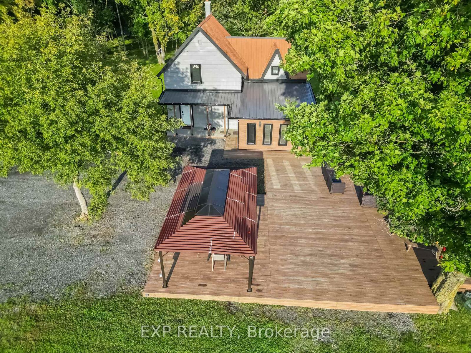 Property Photo: 6210 Corduroy Road W ON K0A 3H0