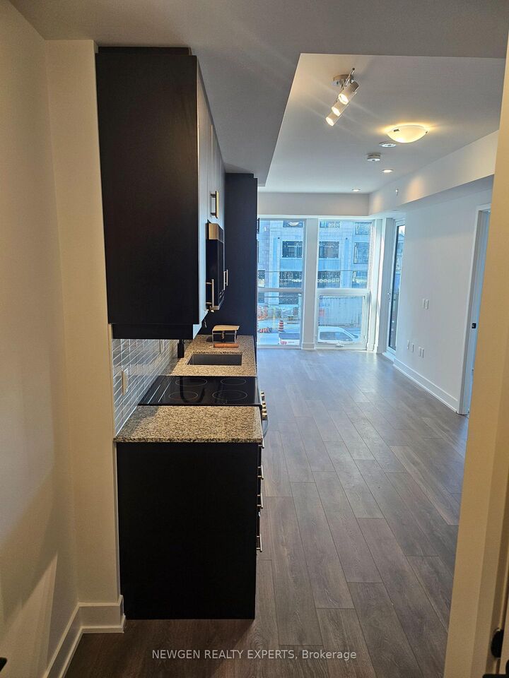 Property Photo: 2333 Khalsa Gate 221 ON L6M 4J2