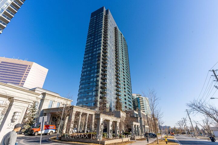 Property Photo:  15 Greenview Avenue 1908  ON M2M 4M7 