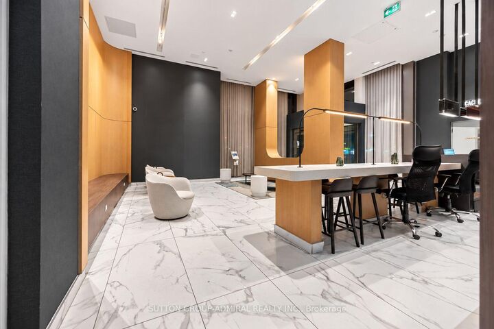 Property Photo:  1195 The Queensway N/A 601  ON M8Z 0H1 