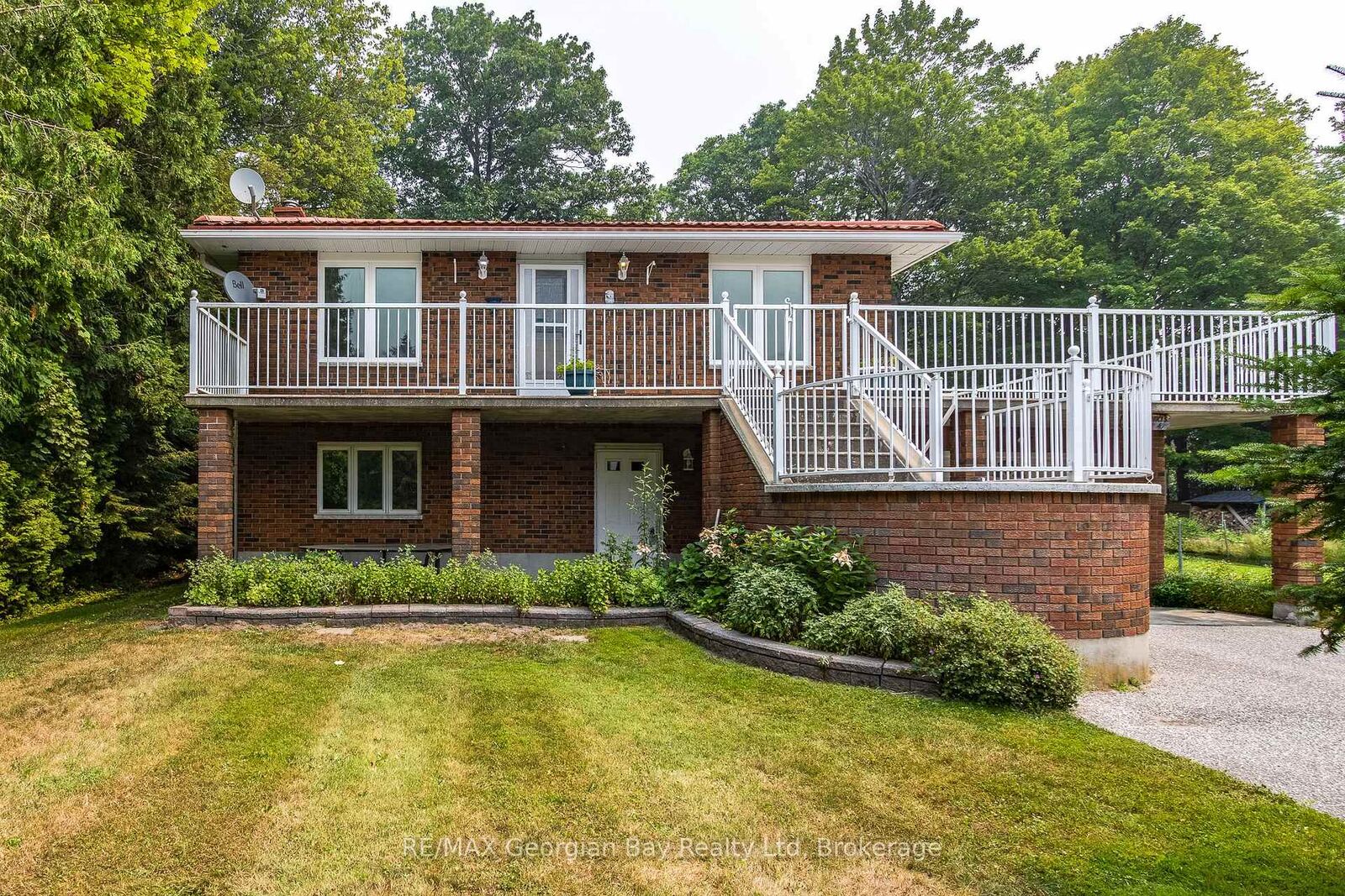 Property Photo:  25 Albert Avenue  ON L0L 2J0 