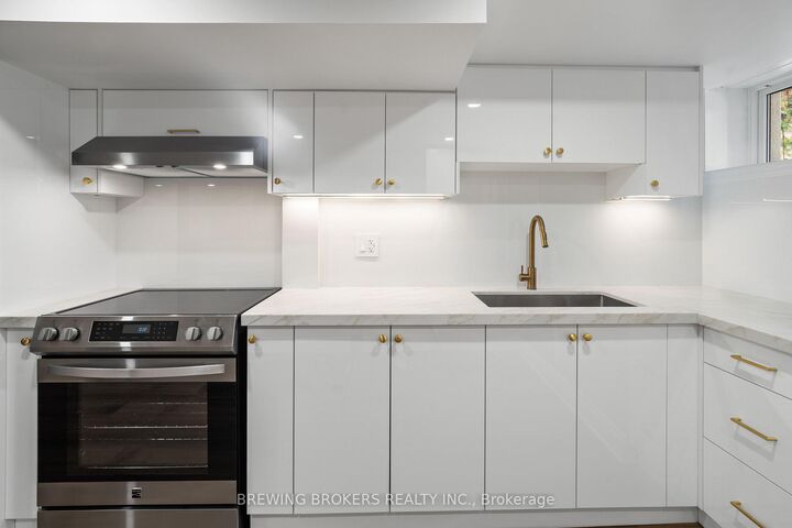 Property Photo:  134 Fulton Avenue  ON M4K 1Y1 