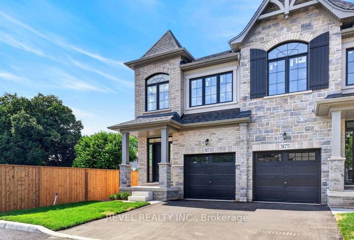 Property Photo:  3173 Maplehill Drive  ON L7N 2W3 