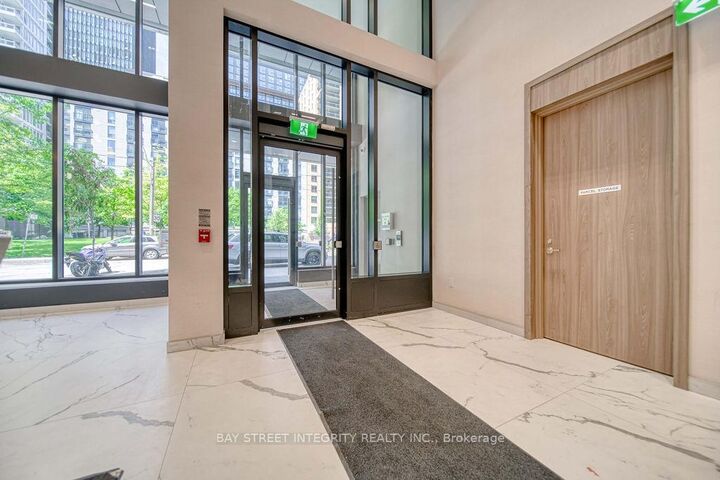 Property Photo:  65 Mutual Street 3002  ON M5B 0E5 