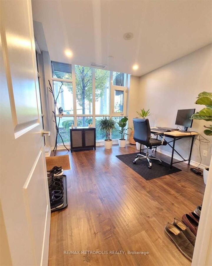 Property Photo:  35 Bastion Street 125  ON M5V 0C2 