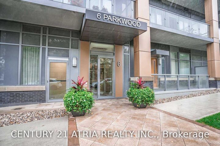 Property Photo:  6 Parkwood Avenue 508  ON M4V 2A3 