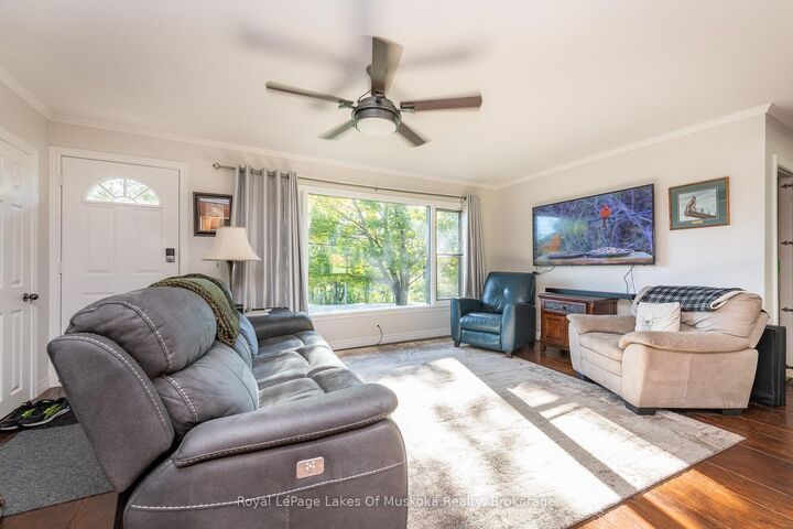 Property Photo:  462 Muskoka 3 Road N Upper  ON P1H 1C6 
