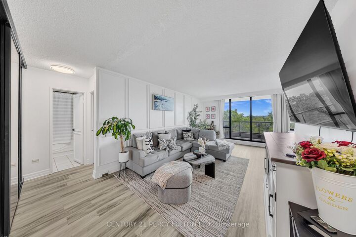 Property Photo: 92 Church Street S 511 ON L1S 6B4