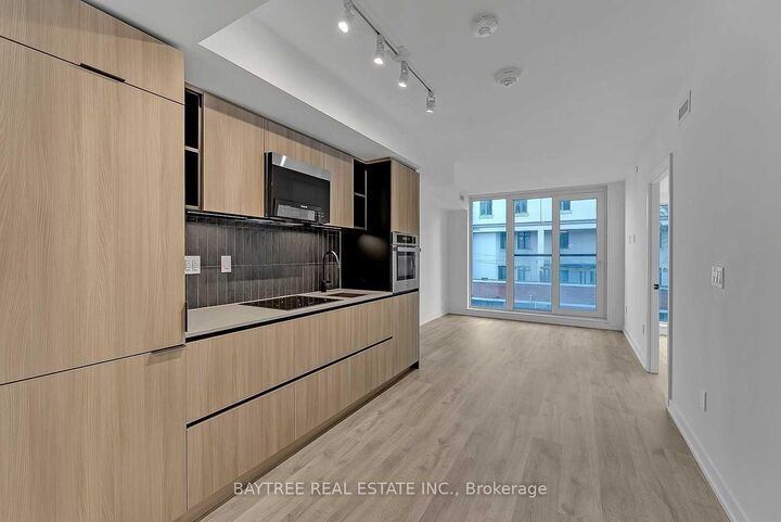 Property Photo:  2 Augusta Avenue 303  ON M5V 0T3 