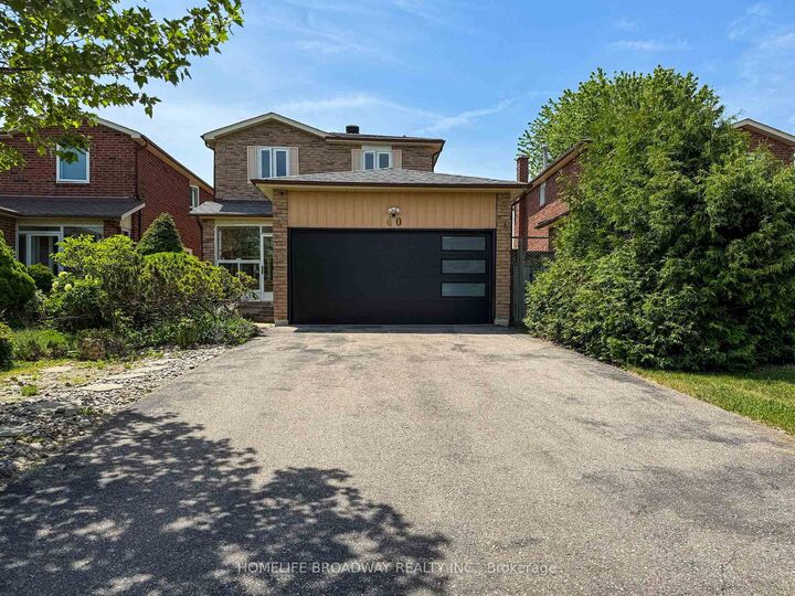 Property Photo:  40 Bendamere Crescent  ON L3P 6Y1 