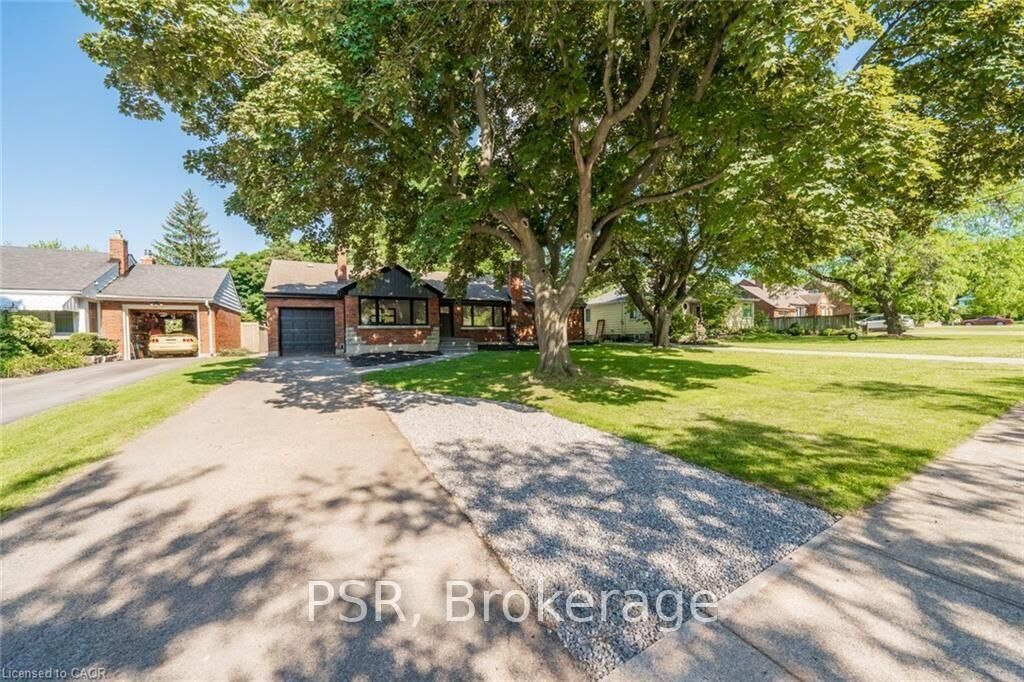 Property Photo:  5678 Woodland Boulevard Lower  ON L2G 5K8 