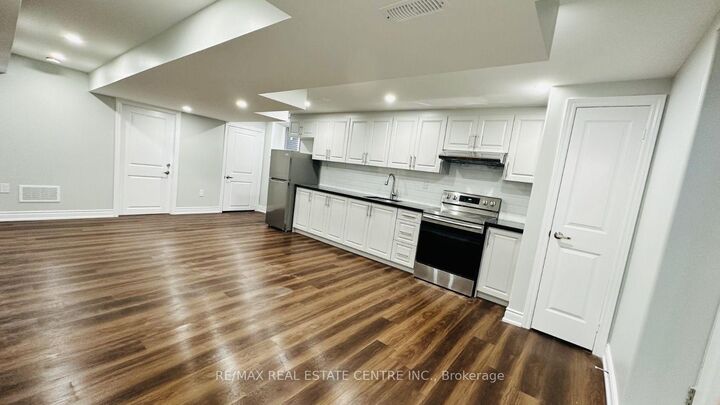 Property Photo: 24 Fawnridge Road Bsmt ON L7C 3T8