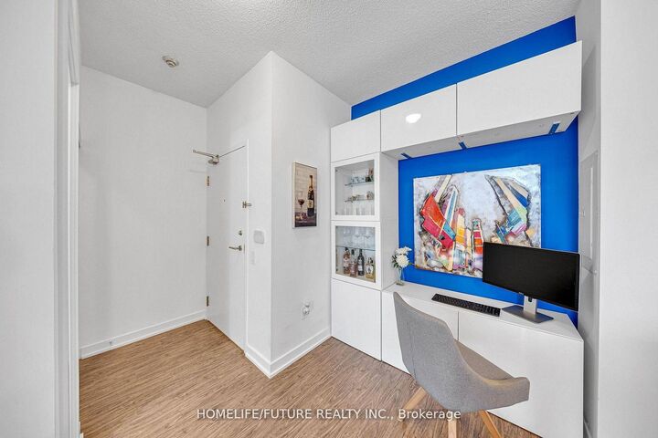 Property Photo:  33 Singer Court 2507  ON M2K 0B4 