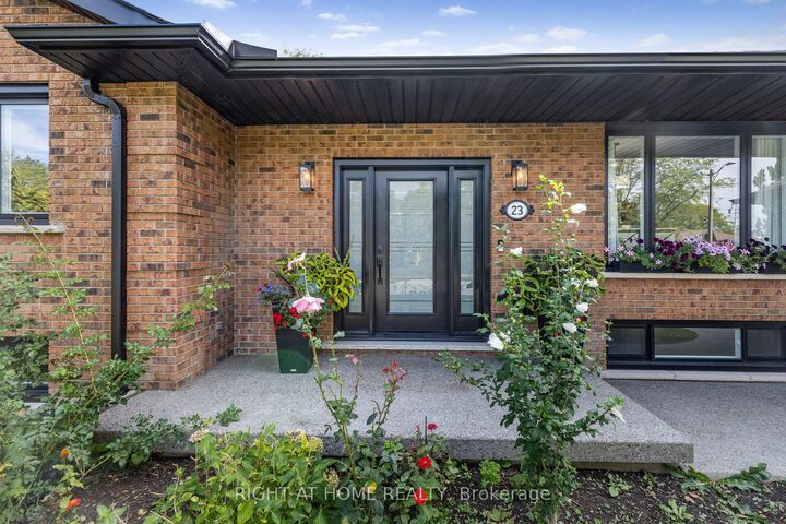 Property Photo:  23 Riverview Boulevard  ON L2T 3L5 