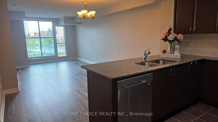 Property Photo:  525 Wilson Avenue 225  ON M3H 0A7 