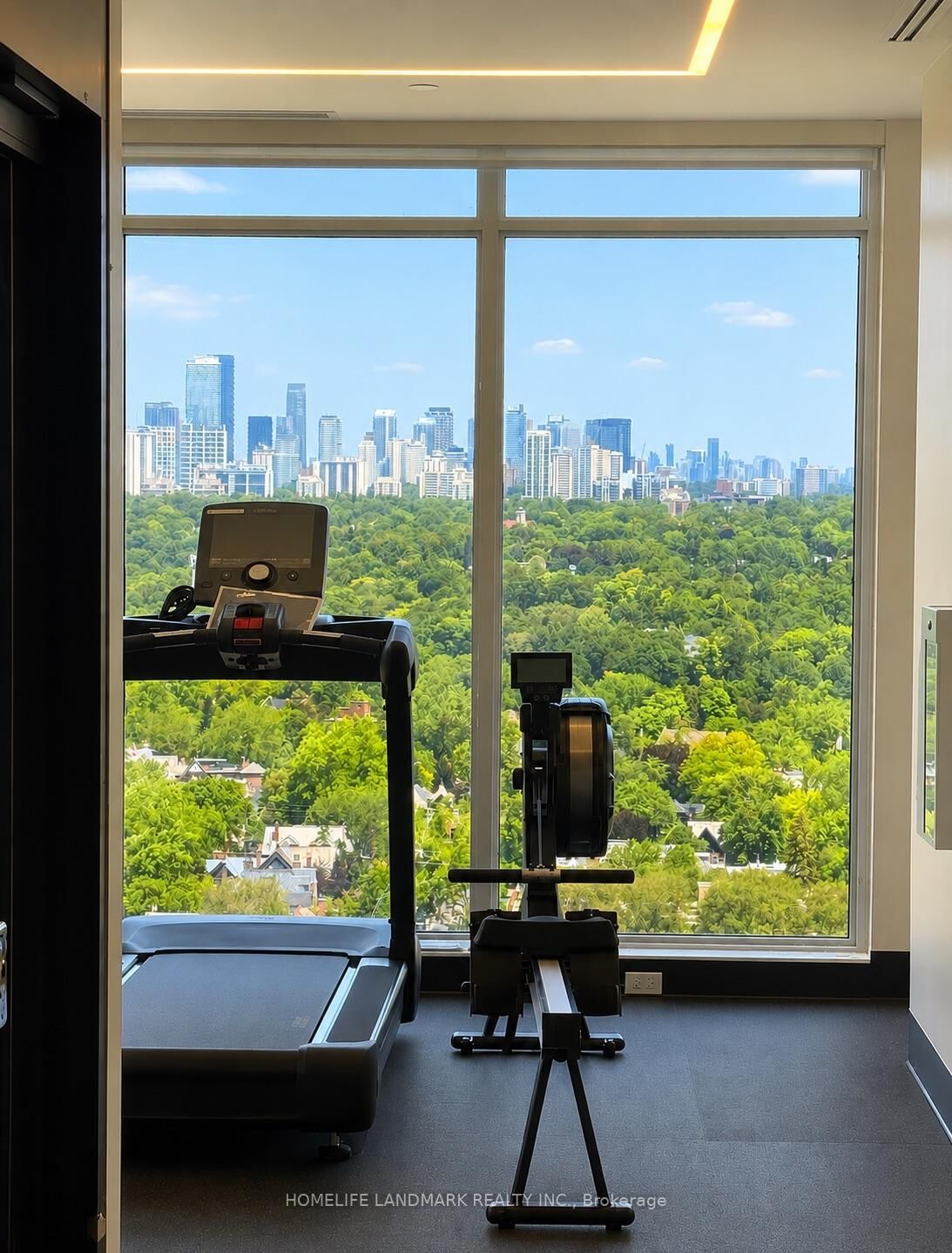 Property Photo:  609 Sherbourne Street 1511  ON M4X 0A4 