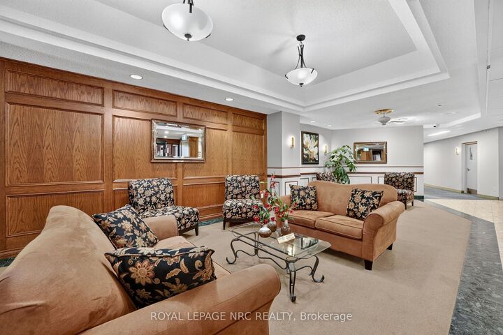 Property Photo:  7 Gale Crescent 302  ON L2R 7M8 