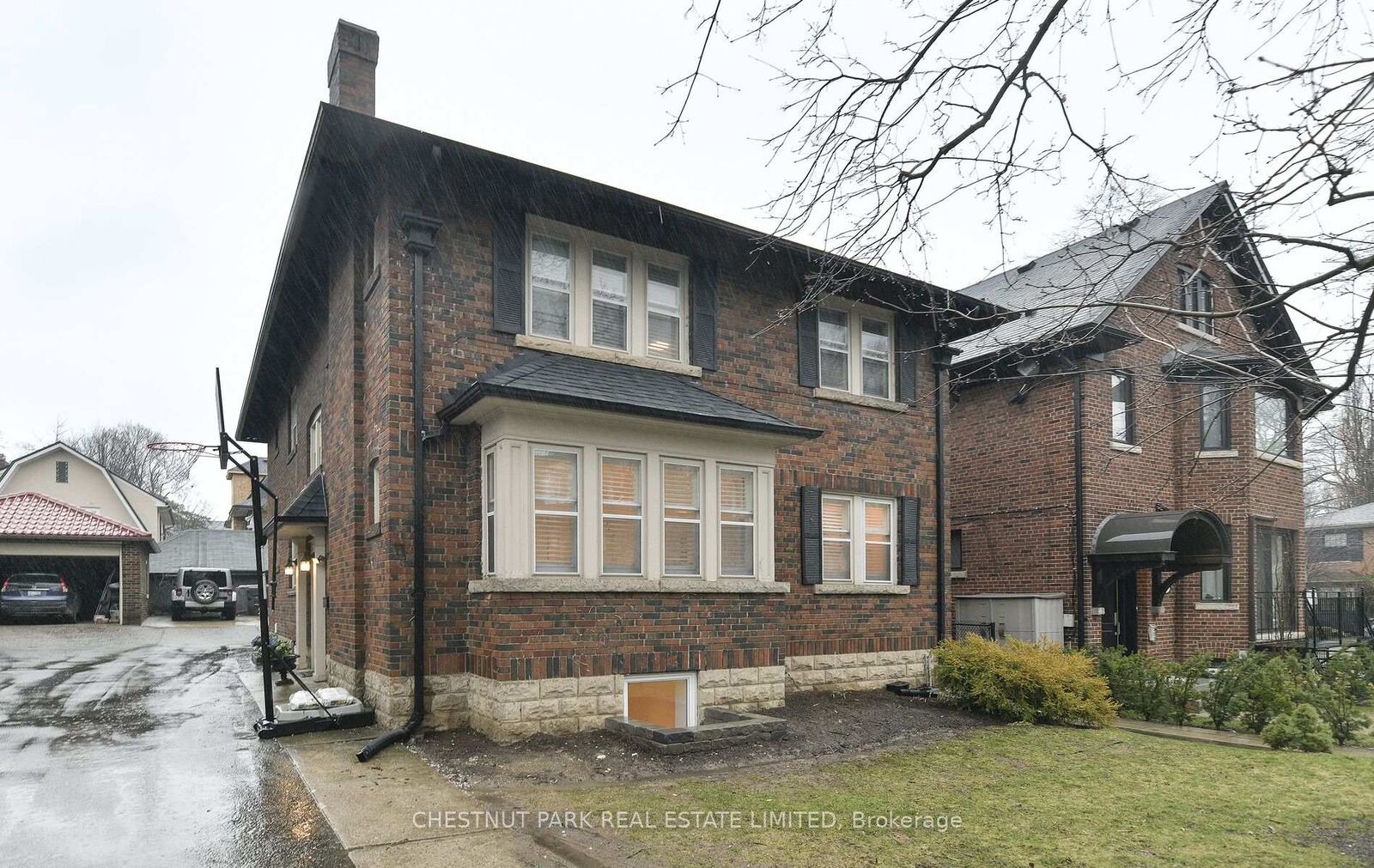 Property Photo:  11 Rose Park Crescent  ON M4T 1P8 