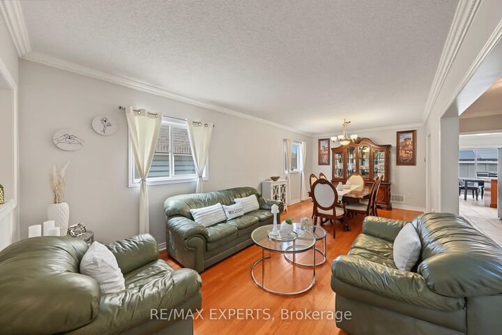 Property Photo:  127 Binder Twine Trail  ON L6X 4V6 