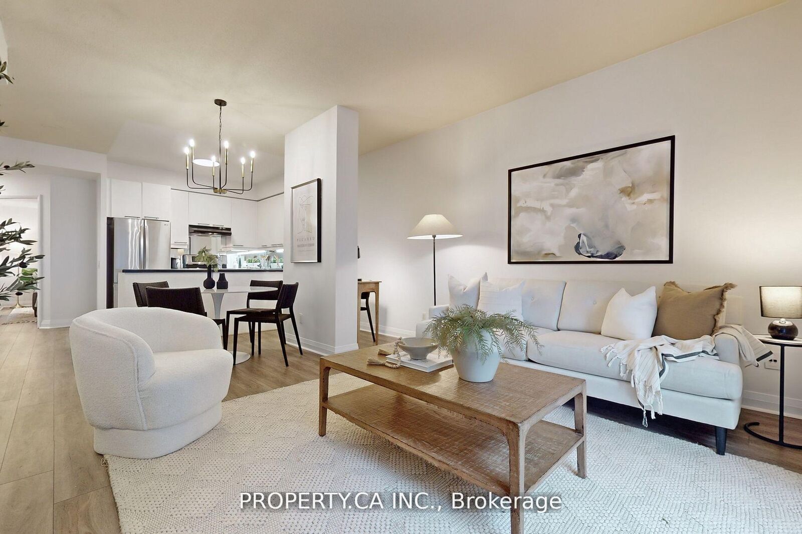 Property Photo:  1121 Bay Street 301  ON M5S 3L9 