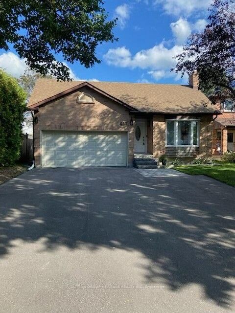 Property Photo:  887 Lavis Court  ON L1K 1W1 