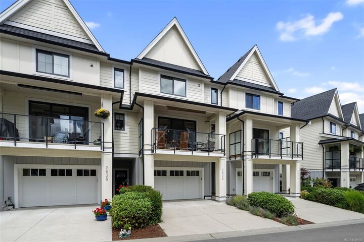 Property Photo:  2836 Turnstyle Cres  BC V9B 0T8 