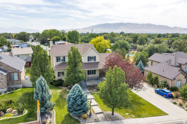 Property Photo:  52 E 1450 N  UT 84043 