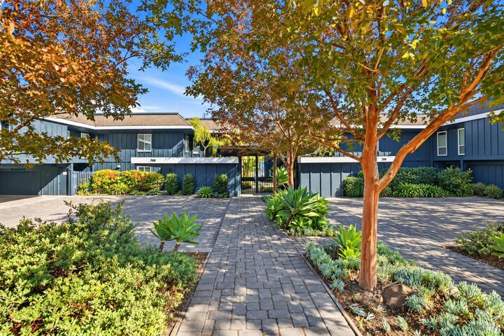 Property Photo: 755 S Eliseo Drive 8 CA 94904