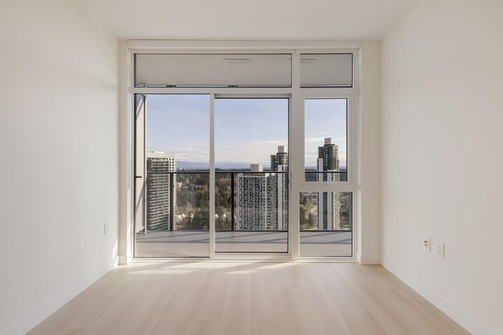 Property Photo:  13573 98A Avenue Avenue 3311  BC V3T 0X1 
