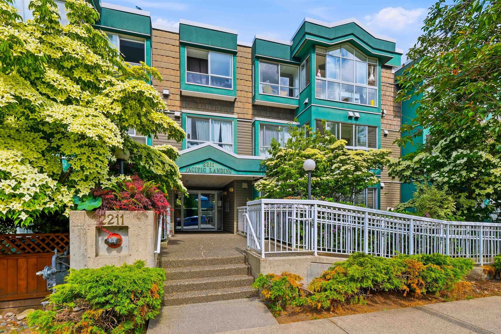 Property Photo:  2211 Wall Street 408  BC V6L 1G4 