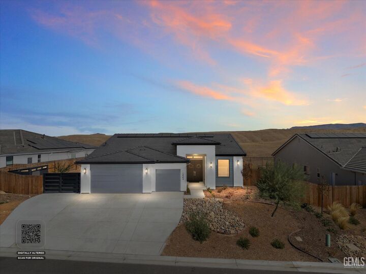 Property Photo:  11904 Pendulum Drive  CA 93306 