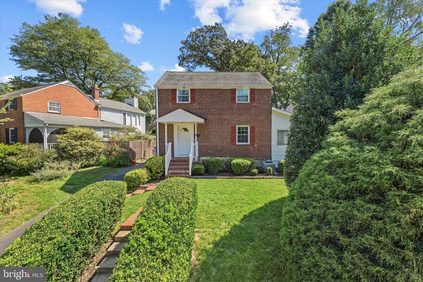 Property Photo:  9 N Greenbrier Street  VA 22203 
