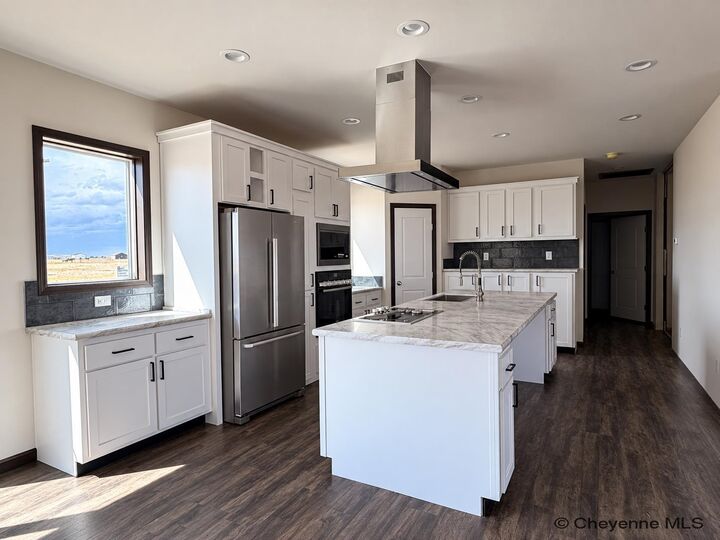 Property Photo:  306 Road 151  WY 82052 