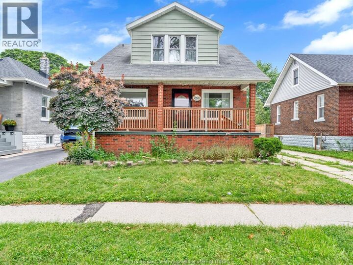 Property Photo:  2318 Chandler  ON N8W 4A6 