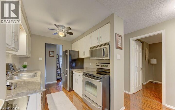 Property Photo:  458 Beechwood Place 3  ON N2T 1Y9 