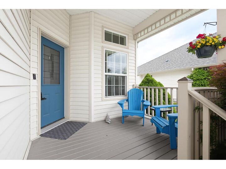 Property Photo: 30585 Crestview Avenue BC V2T 6V2
