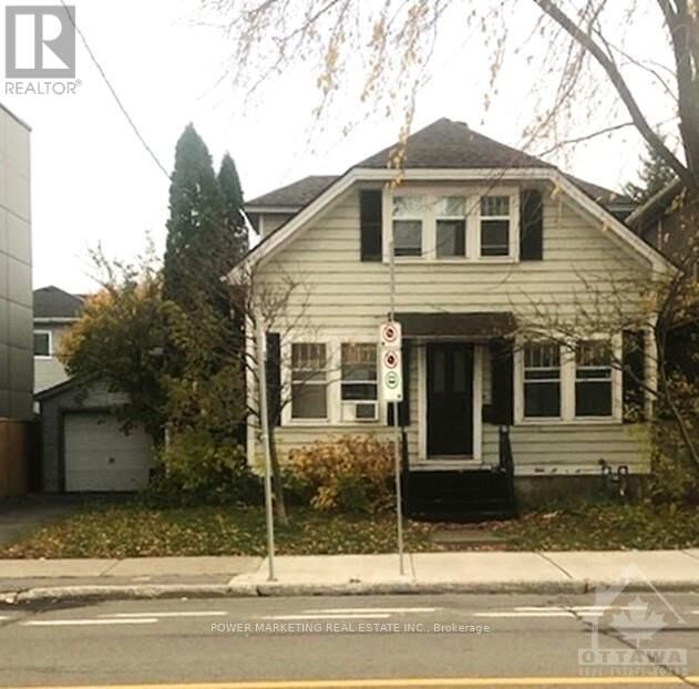 Property Photo:  12 McArthur Avenue  ON K1L 6R2 