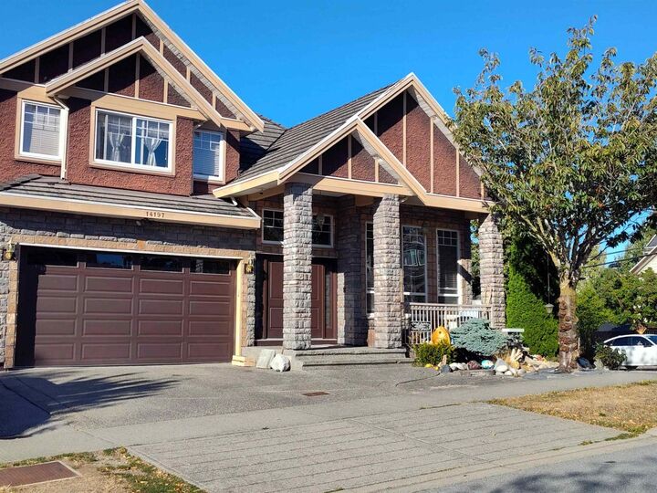 Photo de la propriété: 14197 62B Avenue BC V3X 0B3
