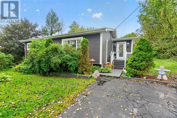 Property Photo:  16 Higdons Hill  NL A0B 2P0 