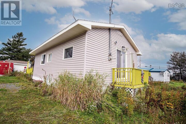 Property Photo: 10 Hollis Lane NS B0K 1K0