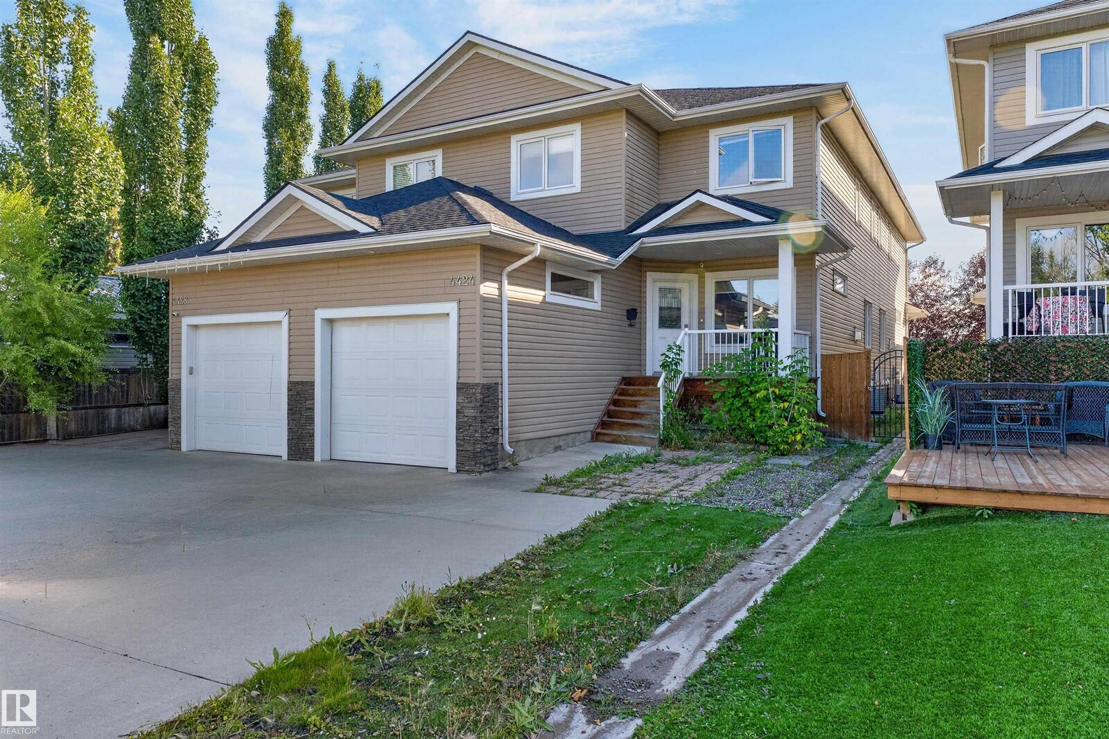 Property Photo: 4424 48A Street AB T9E 5Y7