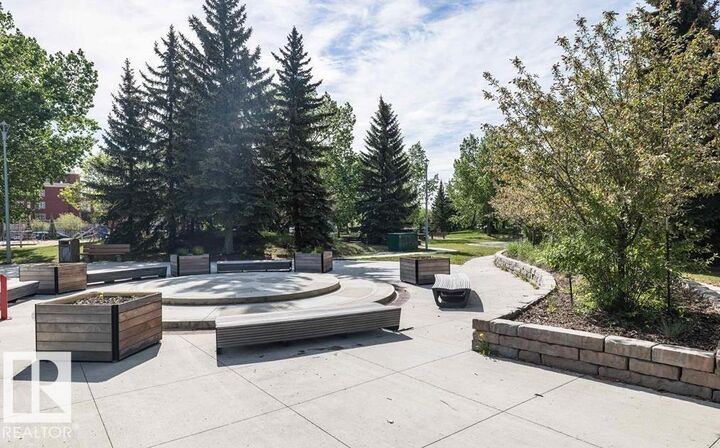 Property Photo:  12302 106 Street NW  AB T5G 2S2 